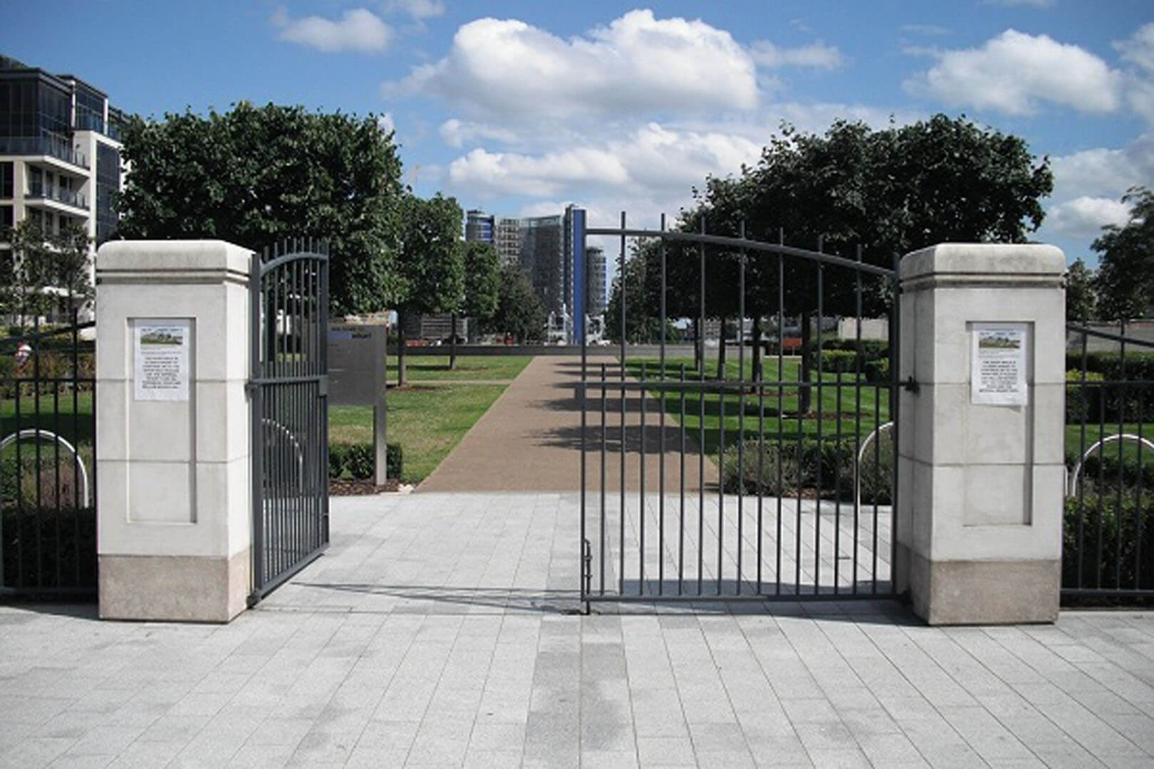 Block Driveway & Gates